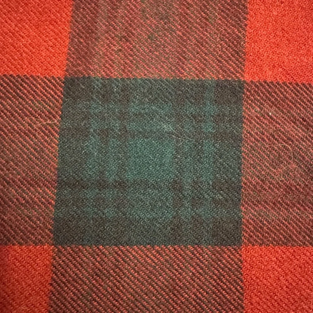 O’Neil of Dublin Wool Blend Girl’s Plaid Hooded Cape Poncho, sz S